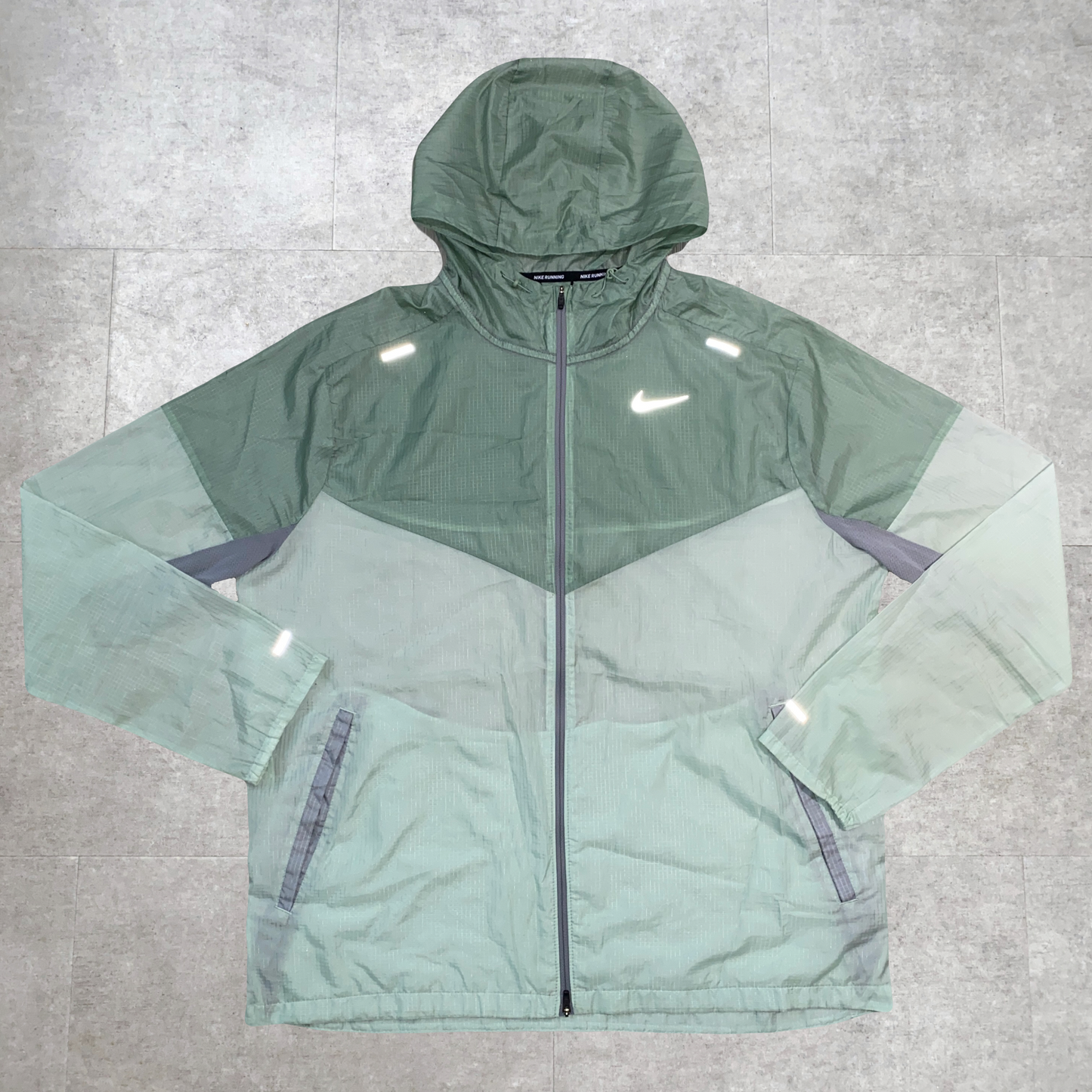 Rare Mint Running Jacket