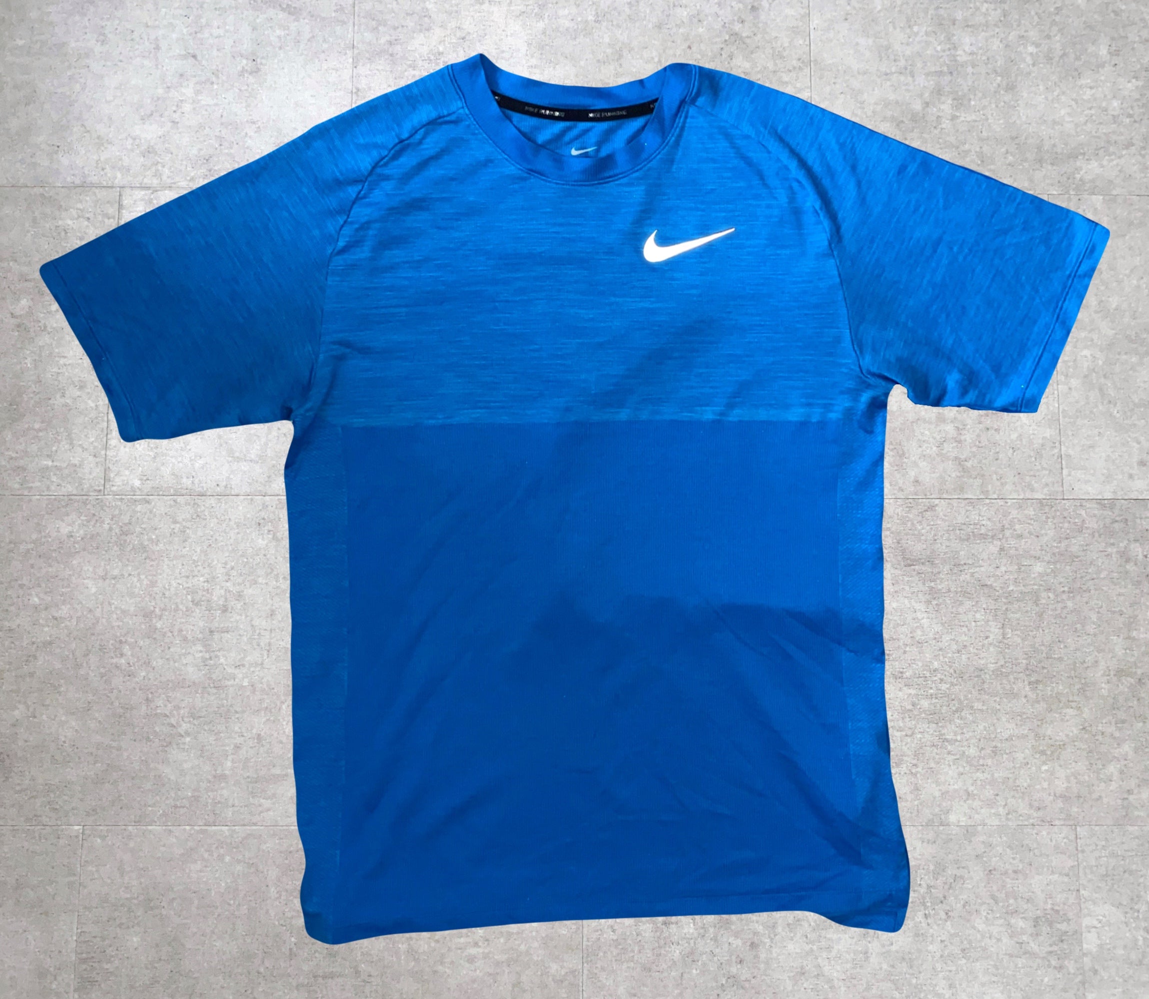 Rare Aqua Blue Knit T-Shirt – Tech Threads UK